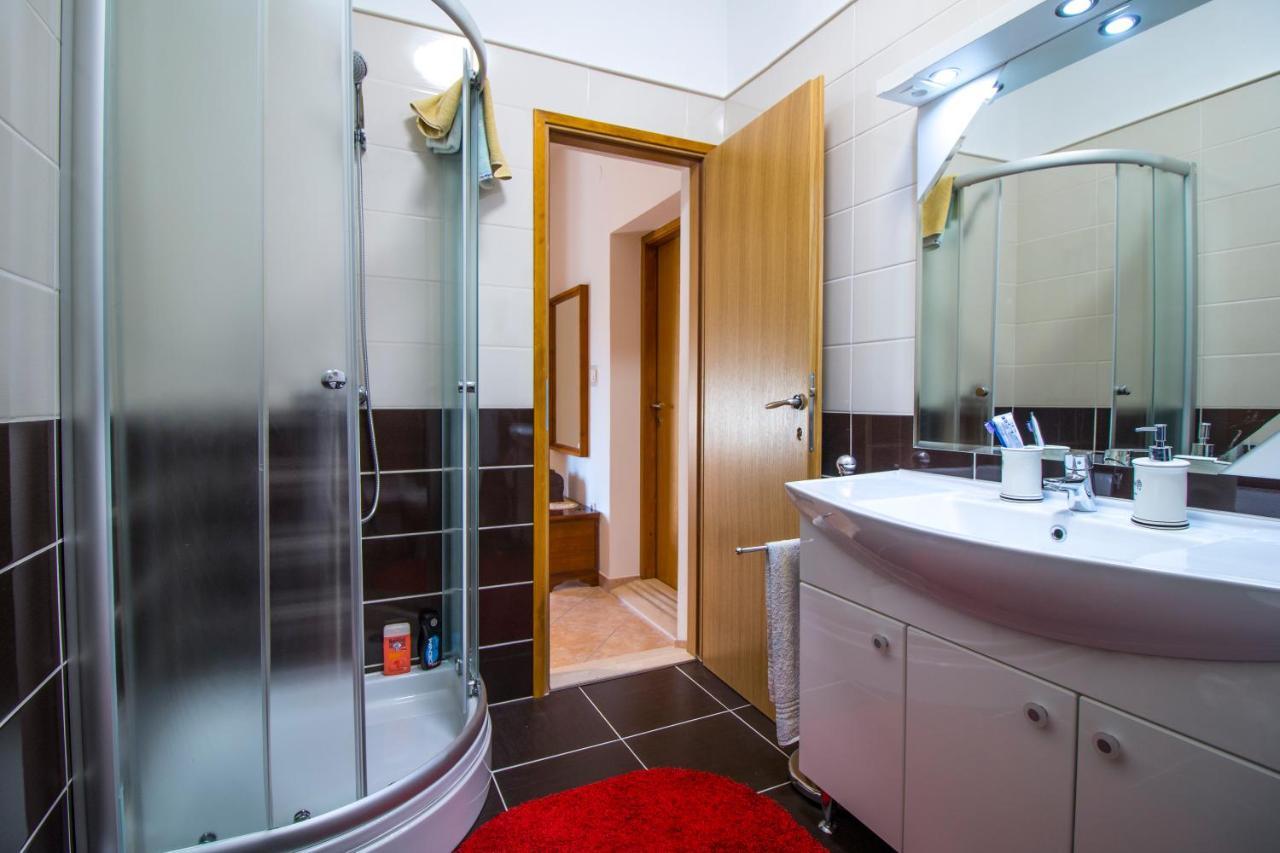 Apartman Kapovic Kastela Dış mekan fotoğraf